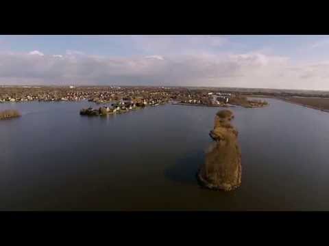 Wildervank in vogelvlucht. Wijk "Langebosch" bij de Zeilplas. Van 1 tot 100 meter in 1 minuut.