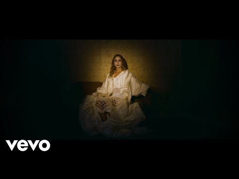 Video thumbnail for Fall Apart