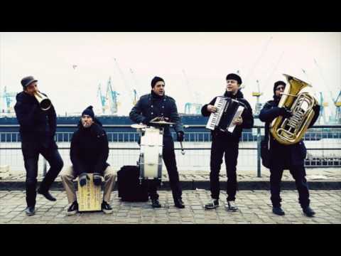 Albers Ahoi! Trailer 2017