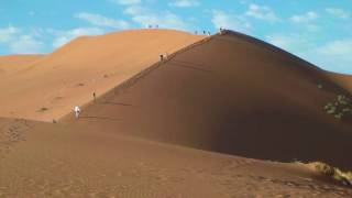 preview picture of video 'Namibian sand dune climb in Sossusvlei'