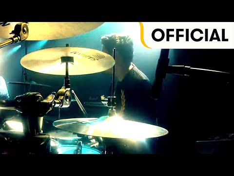 IDIOTAPE LIVE - EVEN FLOOR (Fred Perry Subculture Viewzic Session)