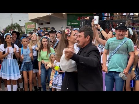 CULTURA POMERANA - Desfile da Ala Pomerana na Pomitafro 2022 de Vila Pavão - ES