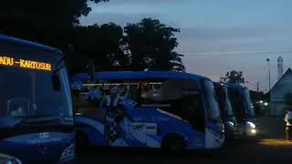 Download lagu Batik Solo Trans mp3 Download lagu Batik Solo Trans mp3