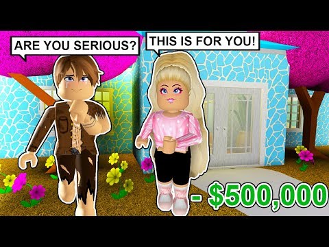 Surprising A Homeless Person With A Bloxburg Mansion -