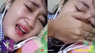 Download lagu LAGI HEBOH !!! CEWEK CANTIK TAK KUASA MENAHAN TANGIS SAAT NYANYI DI SMULE mp3 Download lagu LAGI HEBOH !!! CEWEK CANTIK TAK KUASA MENAHAN TANGIS SAAT NYANYI DI SMULE mp3