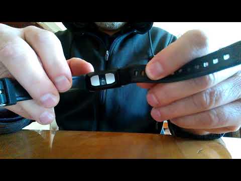 Фитнес браслет с ЭКГ и измерением кровяного давления.