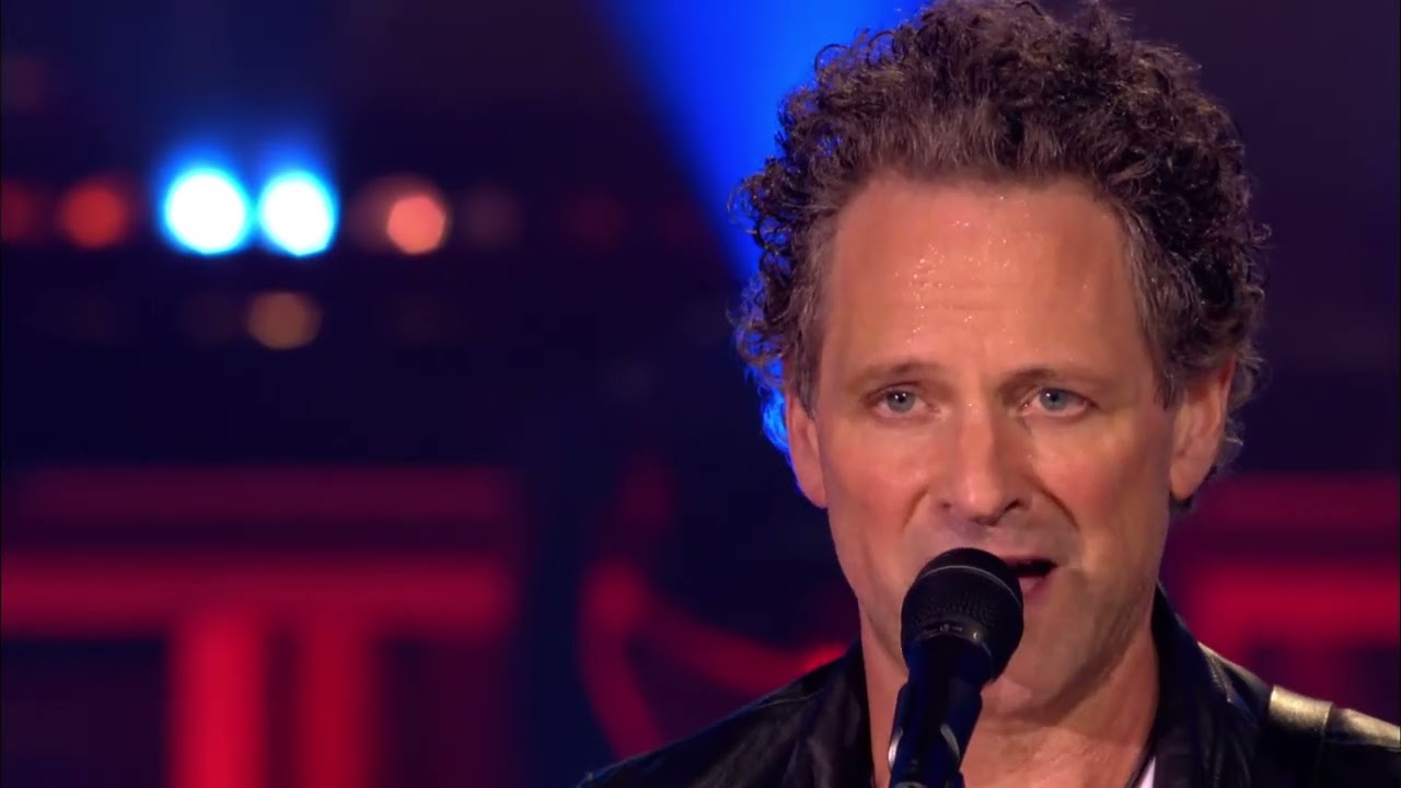 Lindsey Buckingham &ndash; I Am Waiting (Live 2005) | HD Video & Audio Remaster (Bonus Track) - YouTube