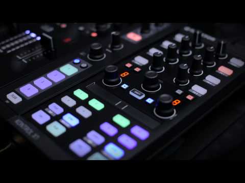 Native Instruments Traktor Kontrol X1 DJ Controller | Sweetwater