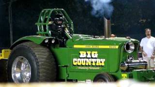 preview picture of video 'Tractor pull. Pro-Stocks Video #1. Vanderburgh County 4-H Fair. July-24-2009.'