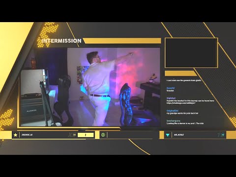 AYDAN Almost BREAKS HIS HAND After Pretending to Fight on Stream🤣