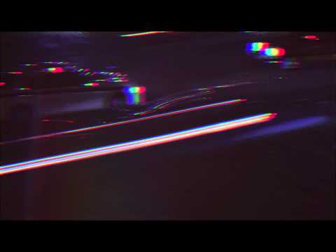 N I C O N É  .  L O V E N