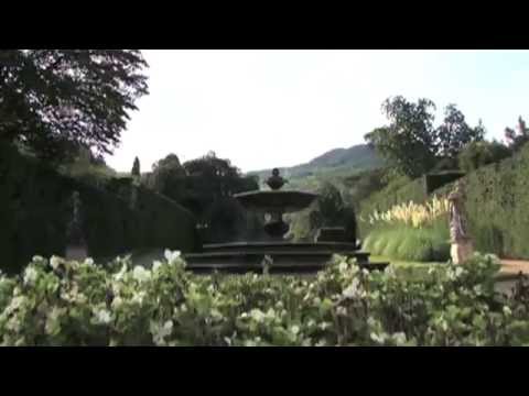 salon-jardin-design-aluminium-ensemble-table-fauteuil-Tibidabo