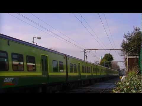 Level Crossing, Merrion Gates - Dart Trains number 8632 and 8606