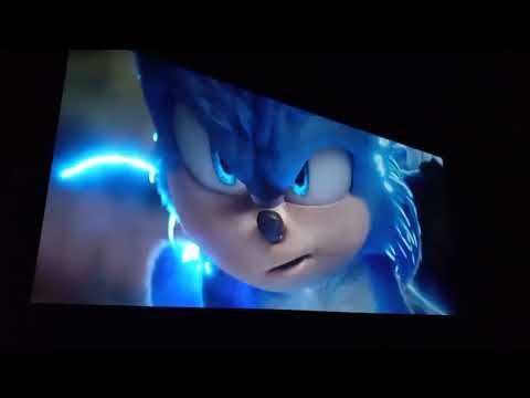 SONIC VS KNUCKLES FIGHT FOR THE MASTER EMERALD SONIC 2 HYPE!!!!!! CROWD REACTION OMG