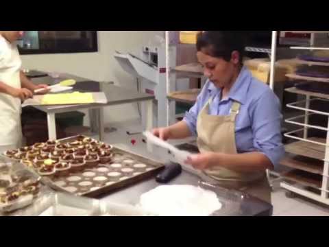 Un día en nuestra tienda gourmet de panes de Eduardo Madrid