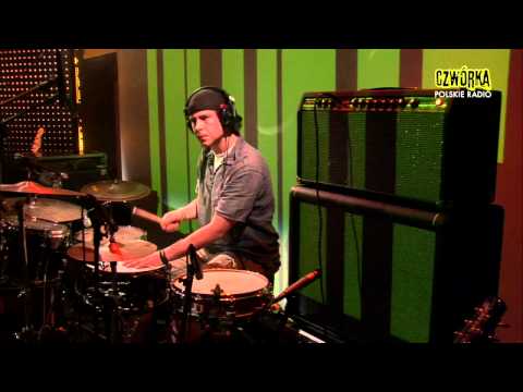 Mama selita - Dym (live w Czwórce!)