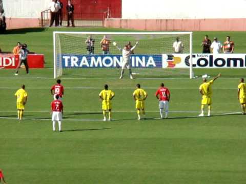 Inter 4x0 Veranópolis - gol penalty - gauchão 2009