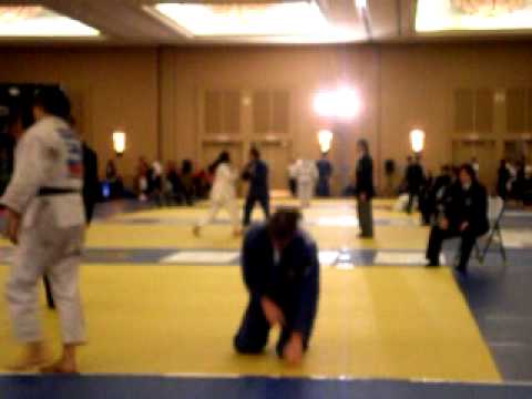 Yacinta Nguyen vs Kathleen Sell -US Open 2011 Miami