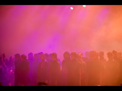 ELIE SAAB Ready-to-Wear Autumn Winter 2018-19 Fashion Show