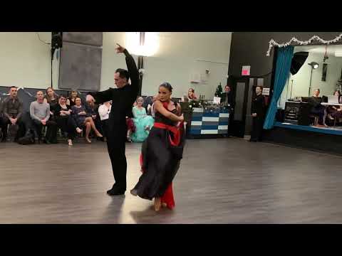 2022 Holiday Showcase | Paso Doble | Richard Lifshitz & Laura Robinson | DQ Ballroom & Fitness