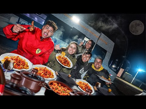 FIZ O MELHOR JANTAR PRA MINHA FAMILIA NO MOTORHOME