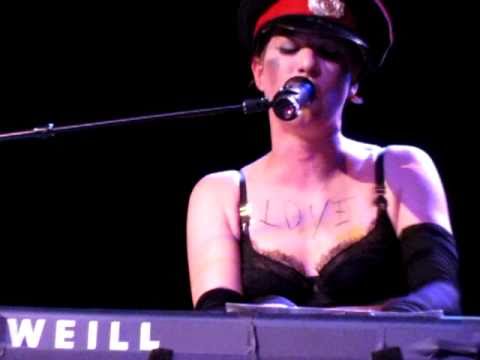 5/19 Dresden Dolls - Glass Slipper @ 10th Bandiversary Show, Irving Plaza, NY 10/31/10