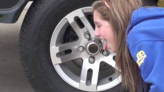 Nosy Neighbour - Akon