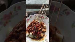 Download lagu MAKAN SATE DI PINGGIR DANAU | HALU STORY #shorts  #storyhalu #storyig #storywa mp3