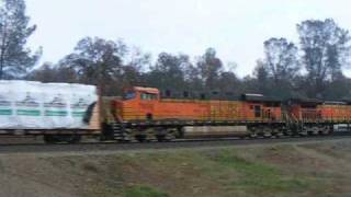 preview picture of video 'BNSF 7720 Leads Westbound H-PASBAR'
