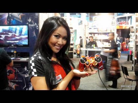 Interworks PS3 HKS Racing Controller  at E3 2010 - BWOne.com