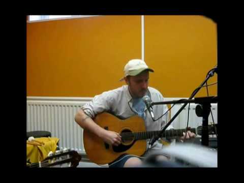 Mathew Sawyer & The Ghosts - Mynah Birds Call (live on Resonance FM 26/6/10)