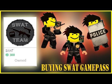 First Time Buying And Testing The Swat Gamepass On Jailbreak Roblox - 