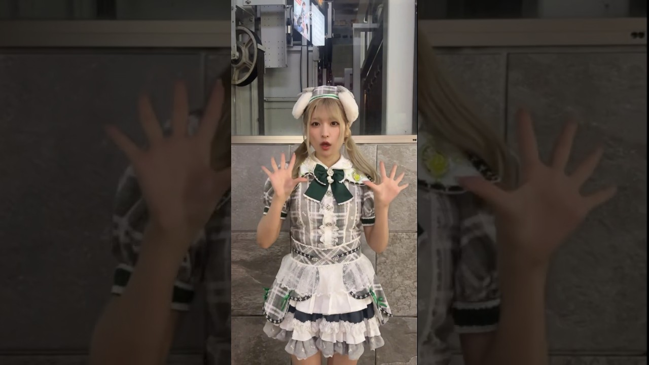 この衣装かわいいー🫶🏻🫶🏻 #りりり #hack #踊ってみた