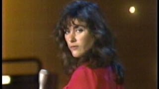 Laura Branigan - &quot;Solitaire&quot; [cc] interview &quot;Deep In The Dark&quot; 1983