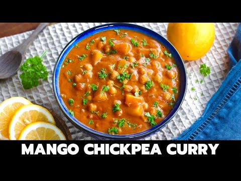 HOW TO MAKE EASY CHICKPEA CURRY | One Pan Chickpea Recipes | Frey and Maria