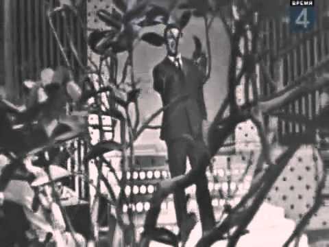 Eduard "Mr. Trololo" Khil - The man that left home