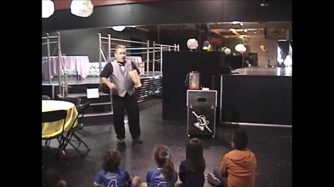 Promotional video thumbnail 2 for The Magic of Stevie J.