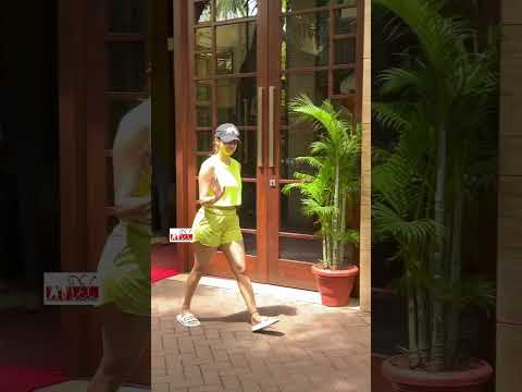 Malaika Arora Spotted at her residence #dscreations