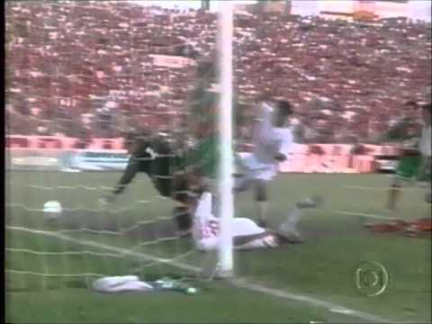 Náutico 4x1 Portuguesa - 2005