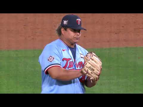 The LEGEND Willians Astudillo comes in to pitch, fires 46 mph fastball 🤣