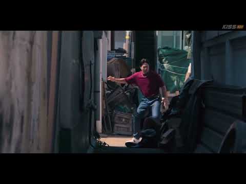 Squid Game 2 - Recruiter beats up Sunshine Capital Mr Kim and Wooseok Fight Scene Salesman Gong Yoo