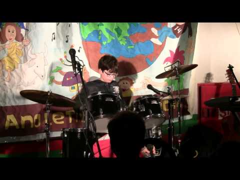Solo Bateria (Colégio Minerva 4.04.2014)