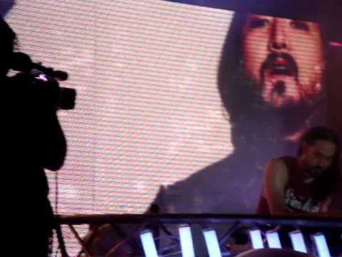 Steve Aoki Live Ladi Dadi (Tommy Trash Remix) @ Panama City, Plaza Figali 16th August 2012
