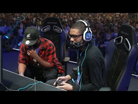 Mortal Kombat 11 Ultimate: EG Sonicfox vs A F0xy Grampa - Losers Quarterfinal - EVO 2022