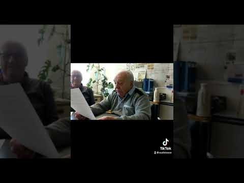 Der behäbige Bär und der Trabant