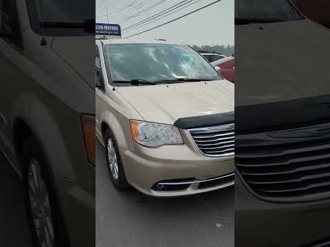 Thumbnail for 14 Chrysler Town & Country by Chrysler