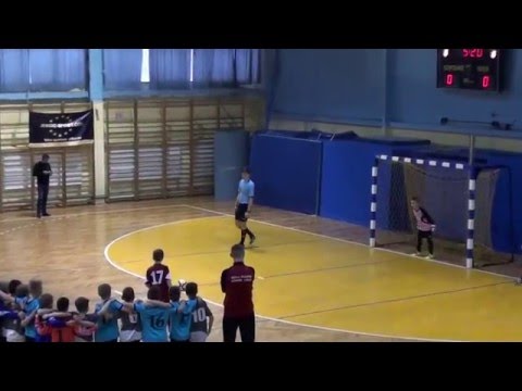 Turniej Kreatywnych Maluchów: Rzuty karne w meczu Górnik Libiąż I - Wisła Kraków (12.03.2016)