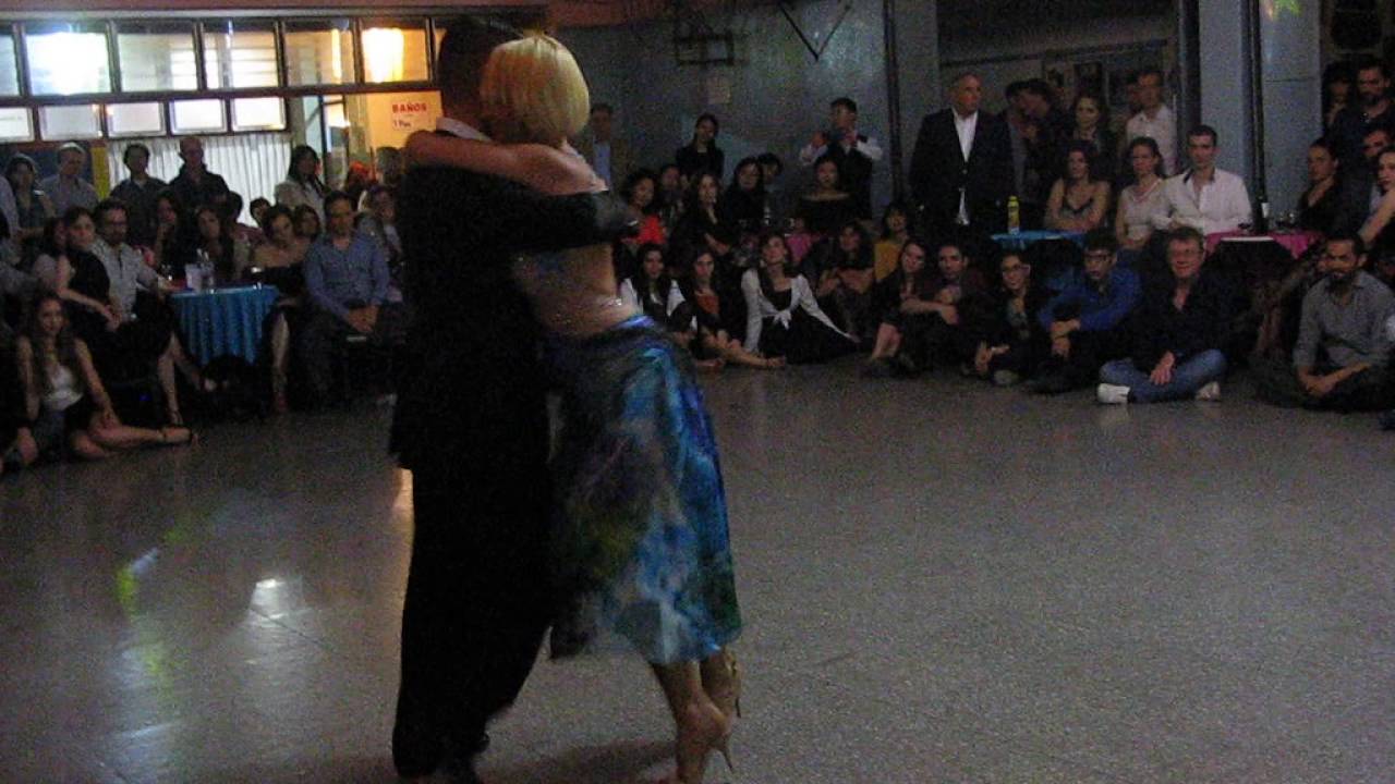 ALEJANDRA MANTIÑAN y DANILO MADDALENA en Viva La Pepa Milonga 2016 (4/4)