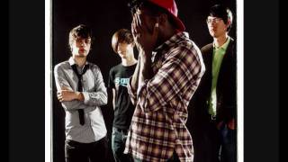 Bloc Party - Shes Hearing Voices
