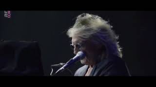 CHRISTOPHE chante CES PETITS LUXES Live   Rome 2014